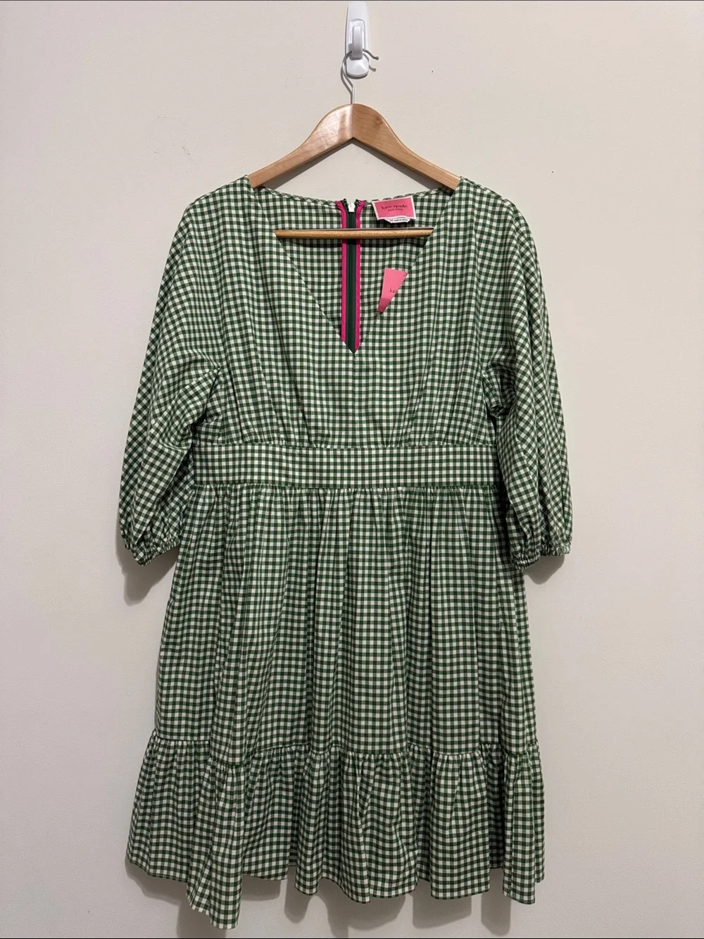 NWT V-neck Green Gingham Dress 💚